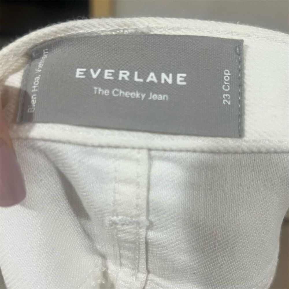 Everlane Women's Cropped Cheeky Jeans Size 23 White Denim - Picture 8 of 9